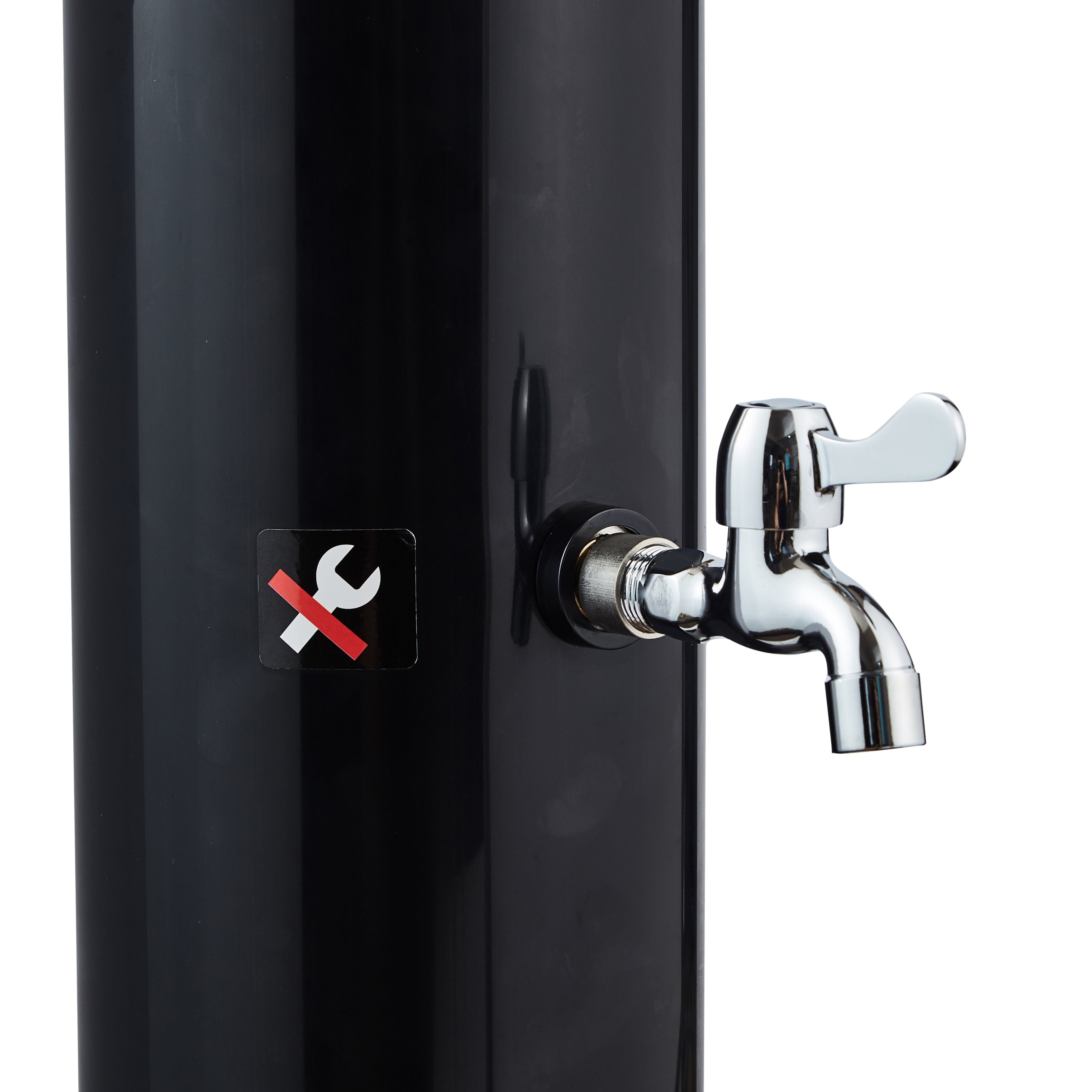 Curved 38L Outdoor Solar Shower – Black