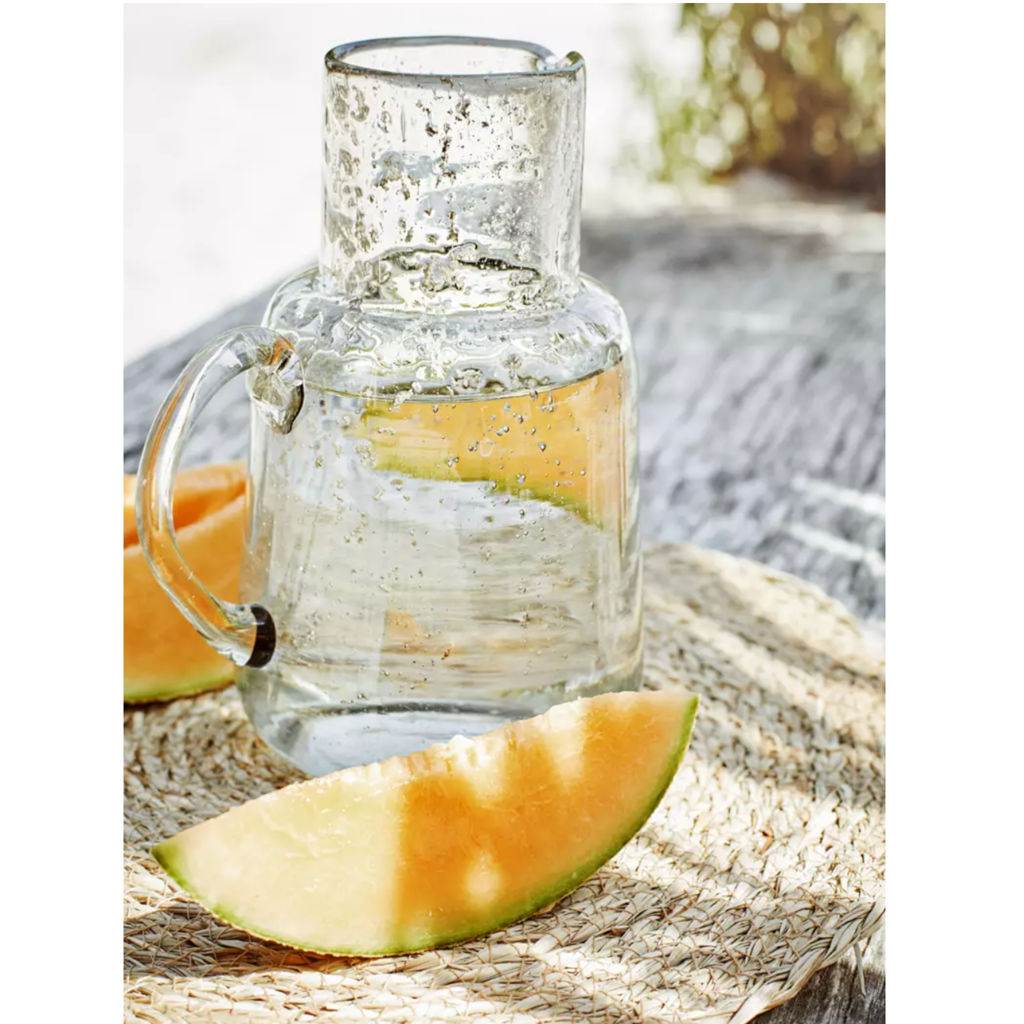 Jarra de cristal con burbujas