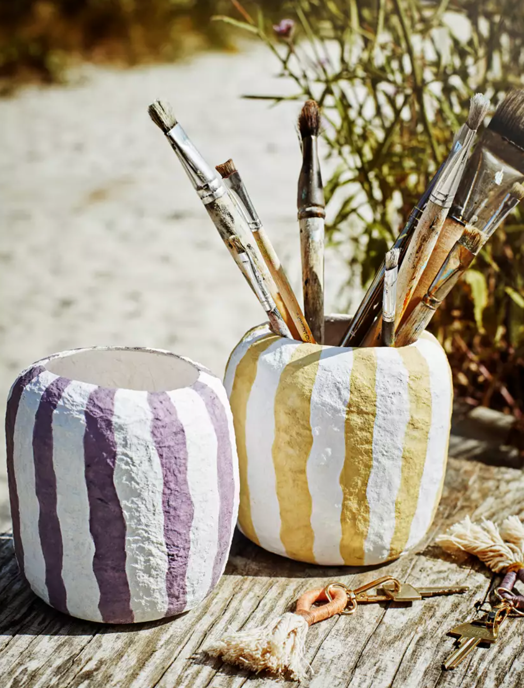 Hand-painted pulp vase