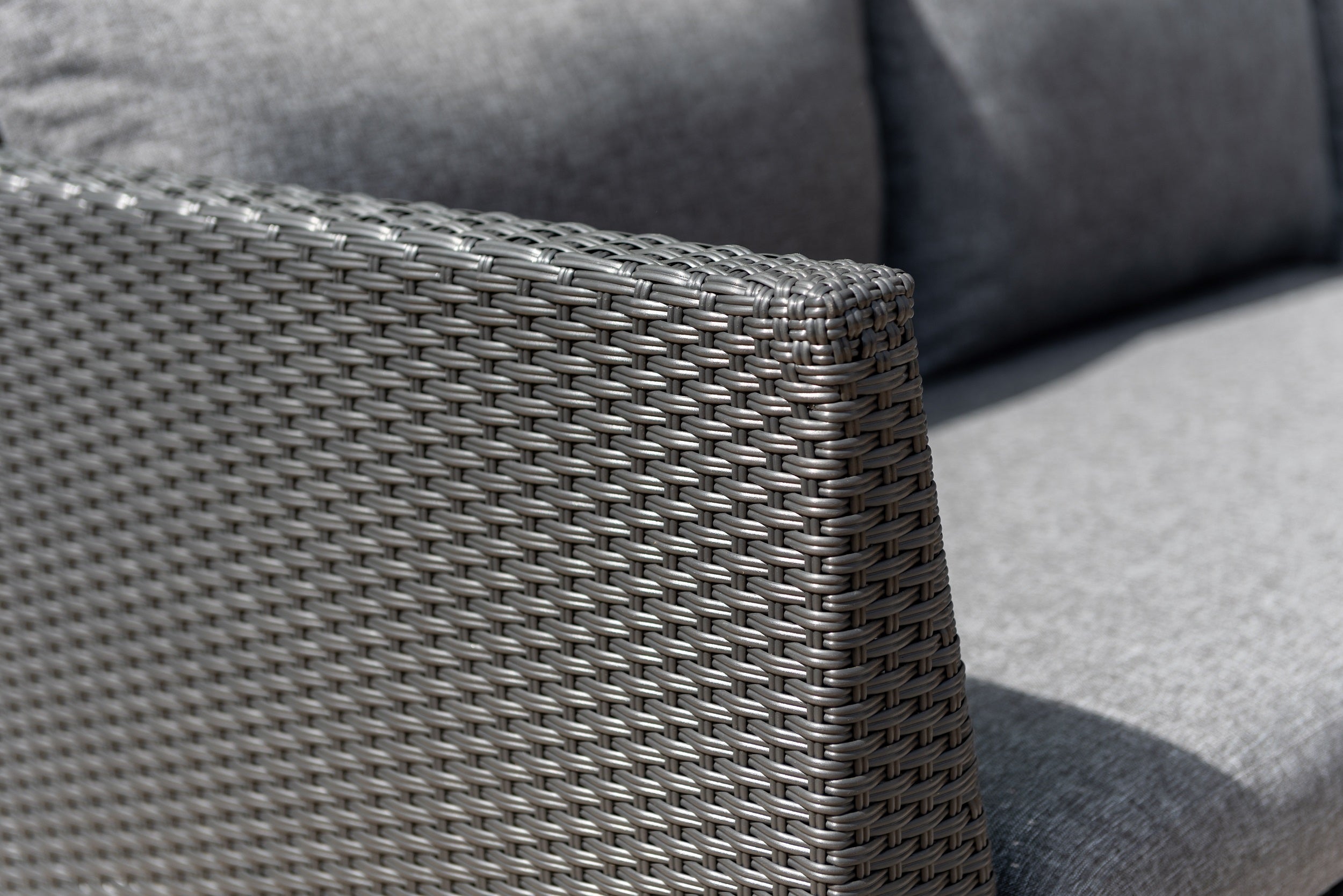 Conjunto de sofá Infinity con cojines de asiento y respaldo, negro