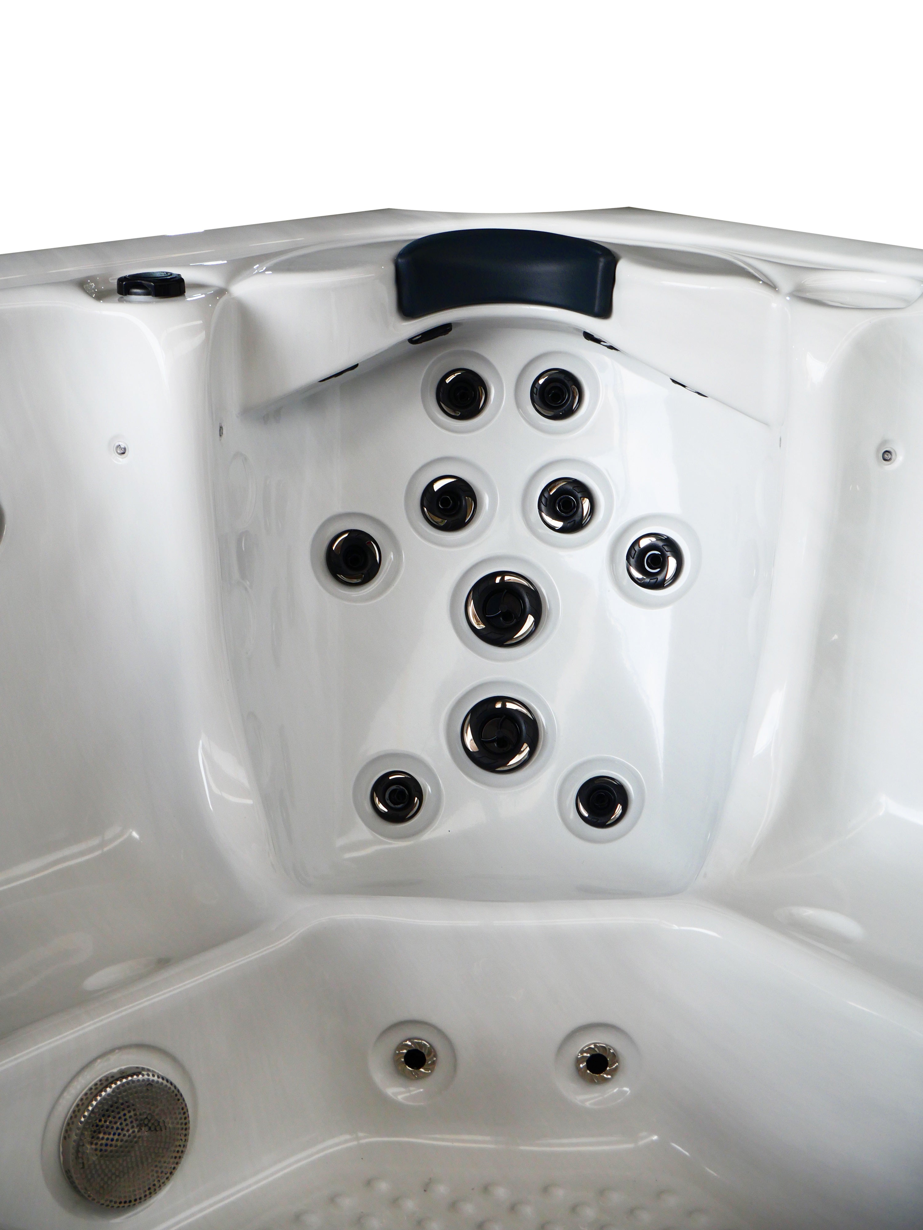 Outdoorwhirlpool OASIS Maxi WHITE MARBLE inkl. Stiege und Abdeckung 210x210x95 cm frostsicher