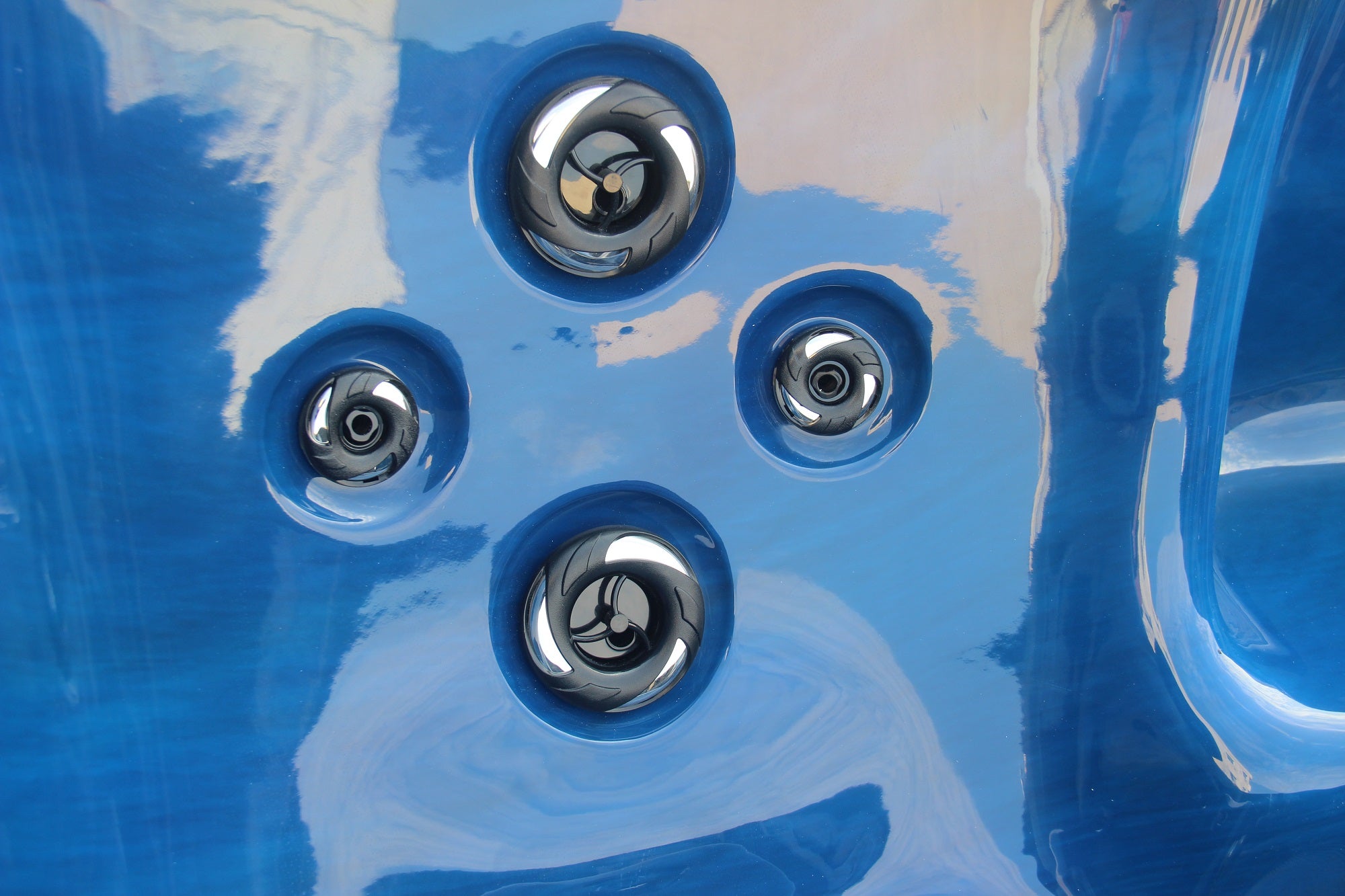 Outdoorwhirlpool PALMA BLUE MARBLE inkl. Abdeckung und Stiege 190x190x86 cm frostsicher
