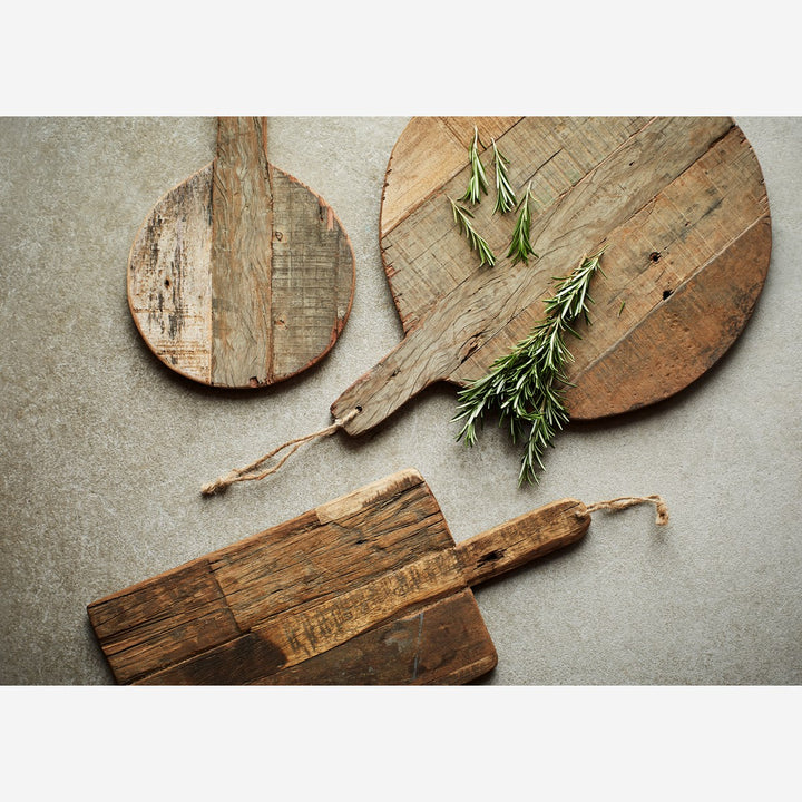 Juego de 3 tablas de cortar de madera.