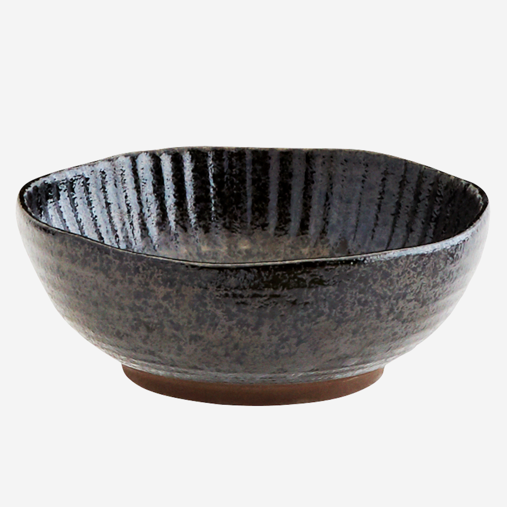Stoneware bowl in black Ø 17.5 cm