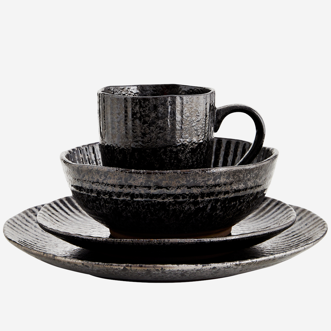 Stoneware breakfast plate in black Ø 21.5 cm