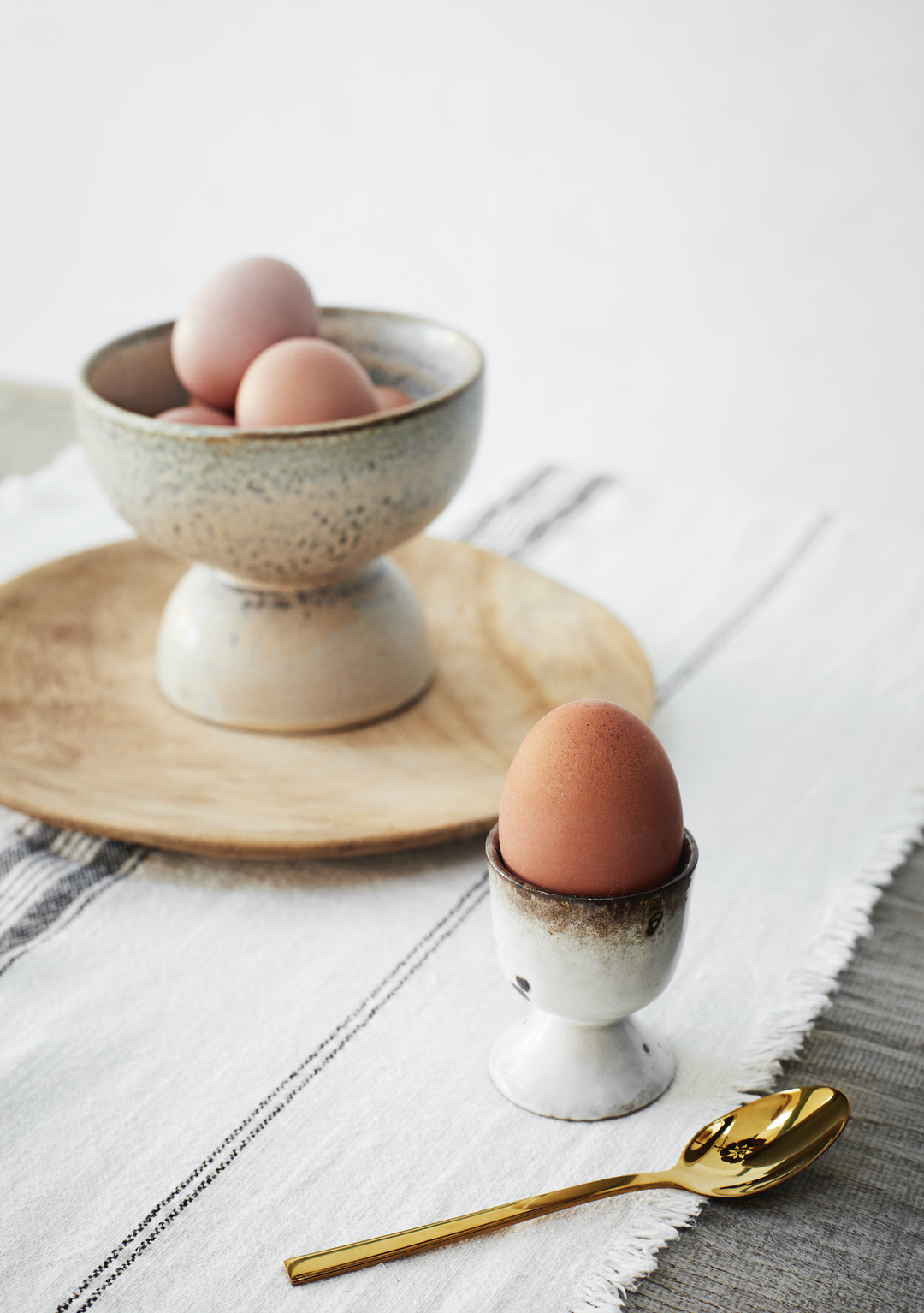 Stoneware egg holder