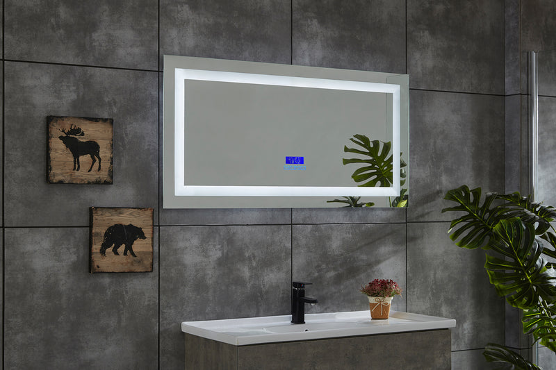 Spiegel mit indirekter Beleuchtung, Bluetooth, Heizung und Uhr